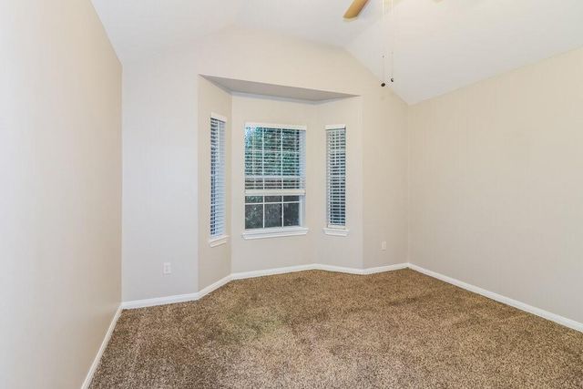 2402 Birch Canyon Court, Fresno, TX 77545