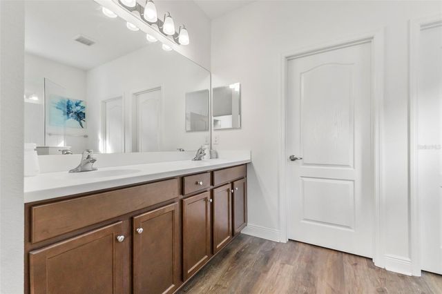 2637 STAR APPLE WAY, Sarasota, FL 34240