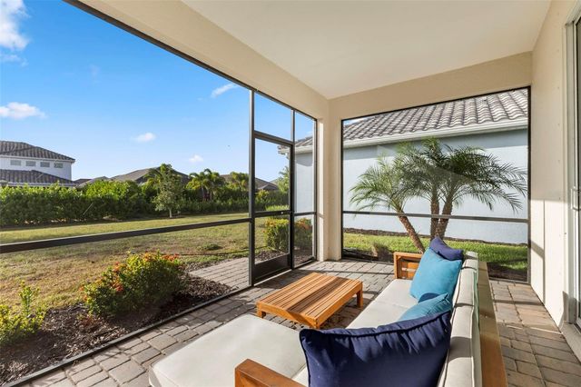 2637 STAR APPLE WAY, Sarasota, FL 34240