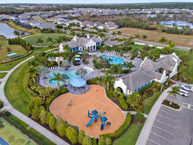 2637 STAR APPLE WAY, Sarasota, FL 34240