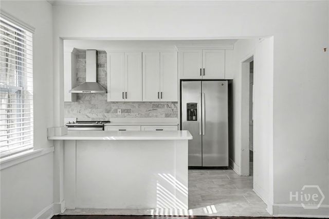 27 E 63rd Street, Savannah, GA 31405