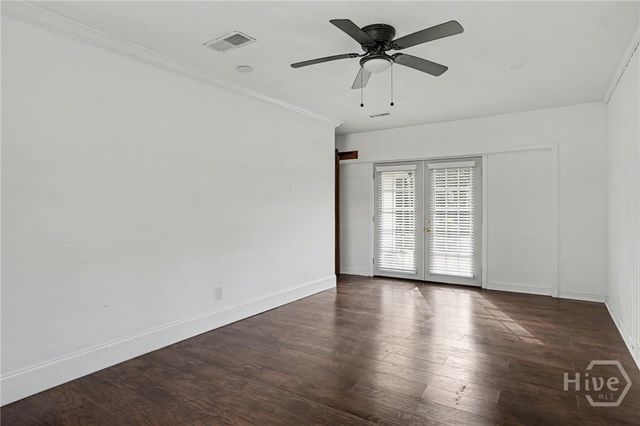 27 E 63rd Street, Savannah, GA 31405