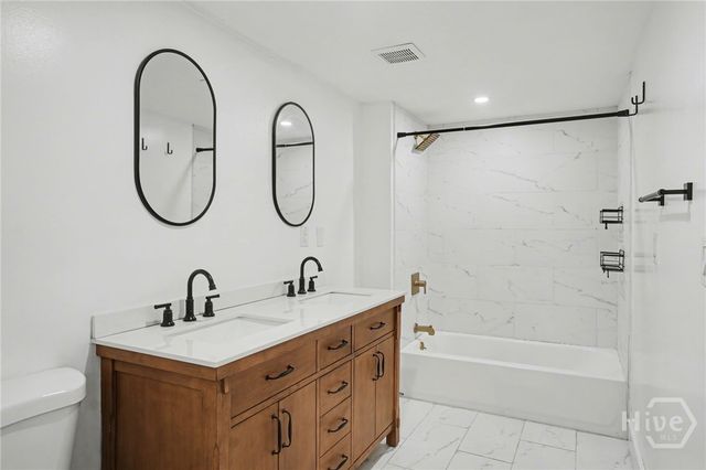 27 E 63rd Street, Savannah, GA 31405