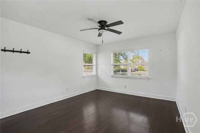 27 E 63rd Street, Savannah, GA 31405