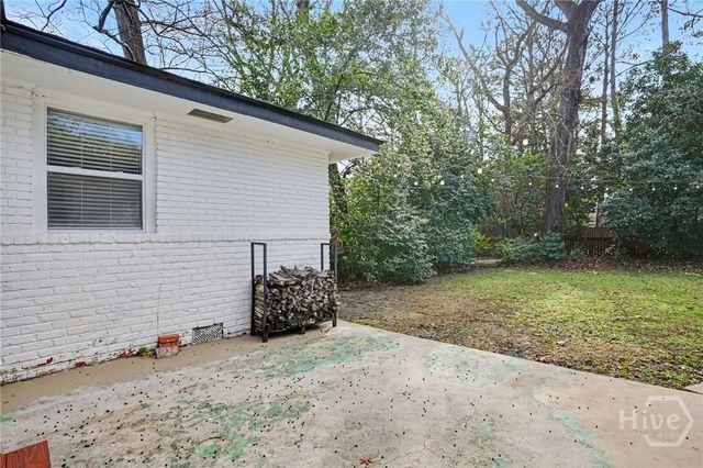 27 E 63rd Street, Savannah, GA 31405