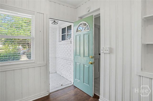 27 E 63rd Street, Savannah, GA 31405