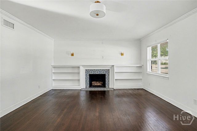 27 E 63rd Street, Savannah, GA 31405