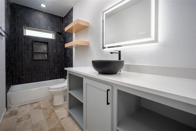 5105 S RHODE ISLAND Avenue, Oklahoma City, OK 73129