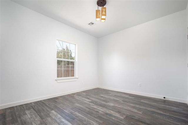 5105 S RHODE ISLAND Avenue, Oklahoma City, OK 73129