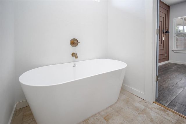 5105 S RHODE ISLAND Avenue, Oklahoma City, OK 73129