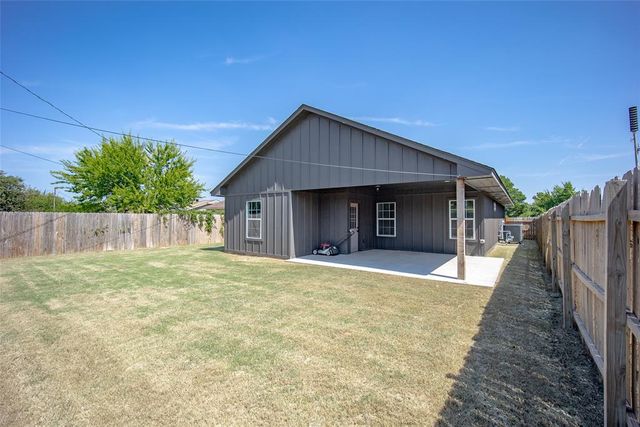 5105 S RHODE ISLAND Avenue, Oklahoma City, OK 73129