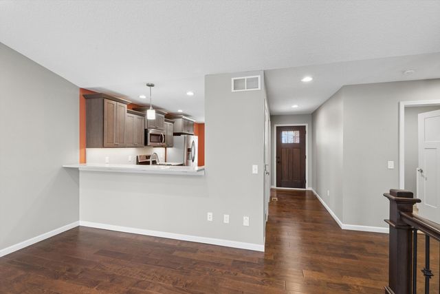 1318 4th Street 0, Dewitt, IA 52742