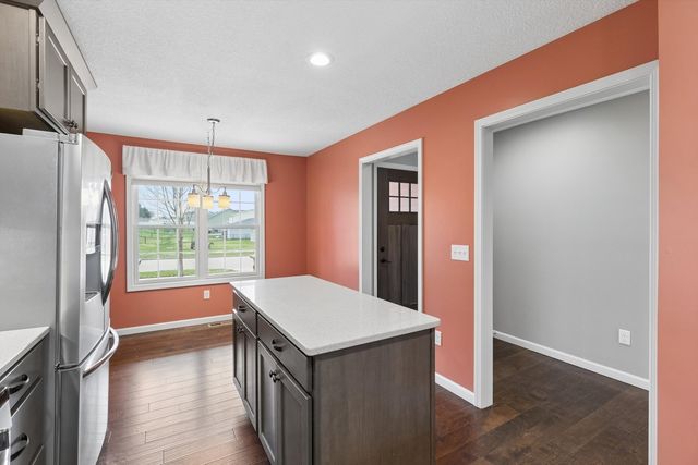 1318 4th Street 0, Dewitt, IA 52742