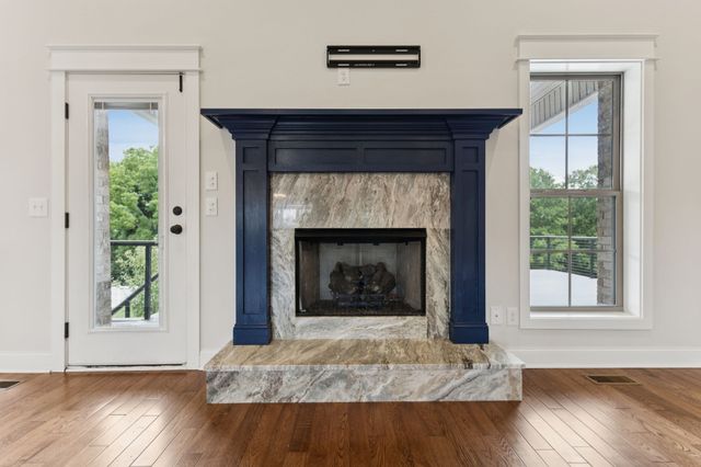 126 Tom Walker Dr, Beechgrove, TN 37018