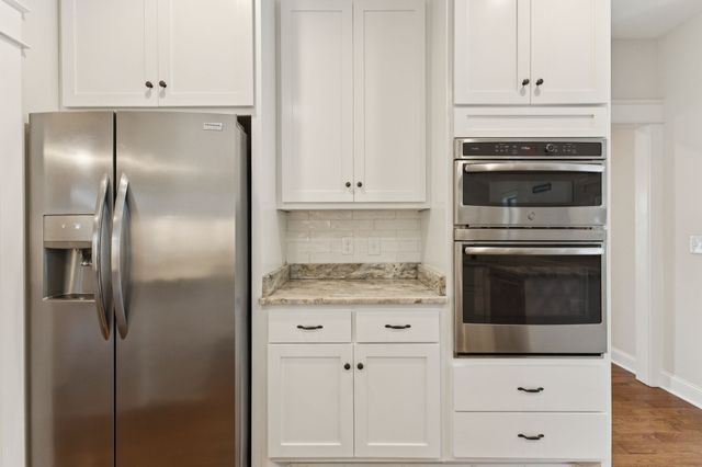 126 Tom Walker Dr, Beechgrove, TN 37018