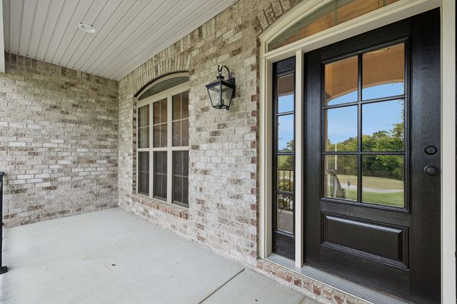 126 Tom Walker Dr, Beechgrove, TN 37018