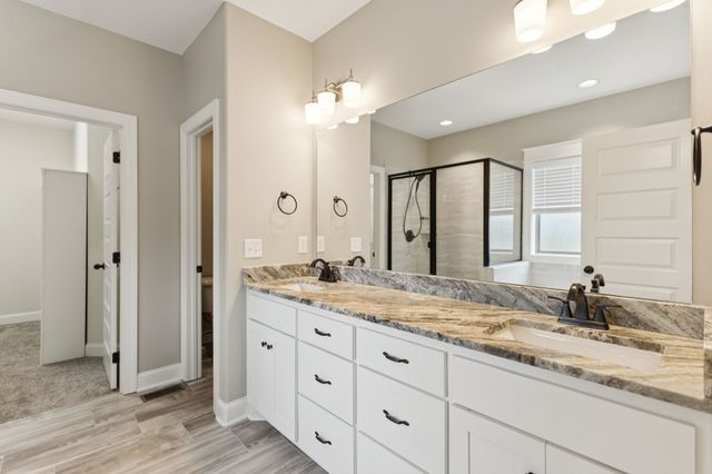 126 Tom Walker Dr, Beechgrove, TN 37018