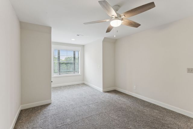 126 Tom Walker Dr, Beechgrove, TN 37018