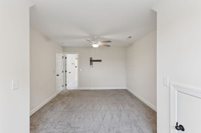 126 Tom Walker Dr, Beechgrove, TN 37018