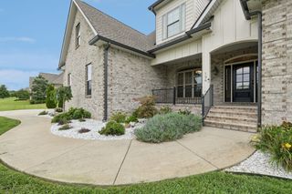 126 Tom Walker Dr, Beechgrove, TN 37018