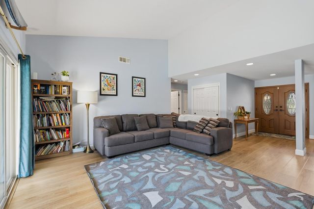 5330 Covey Creek Cir, Stockton, CA 95207