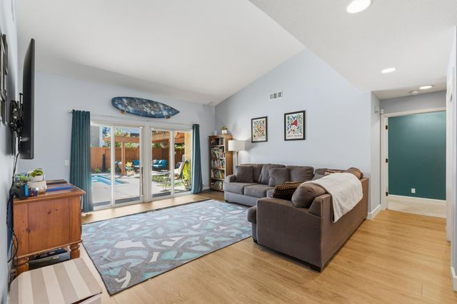 5330 Covey Creek Cir, Stockton, CA 95207