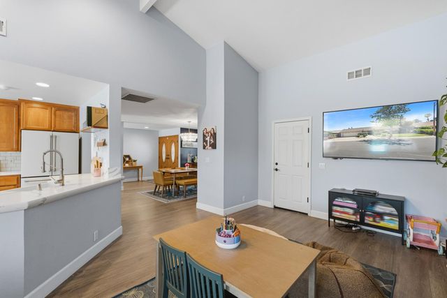5330 Covey Creek Cir, Stockton, CA 95207