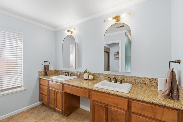 5330 Covey Creek Cir, Stockton, CA 95207