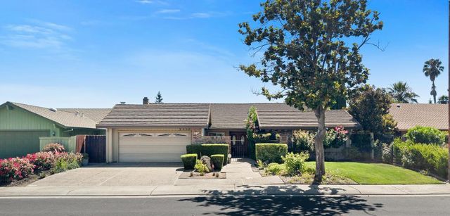 5330 Covey Creek Cir, Stockton, CA 95207