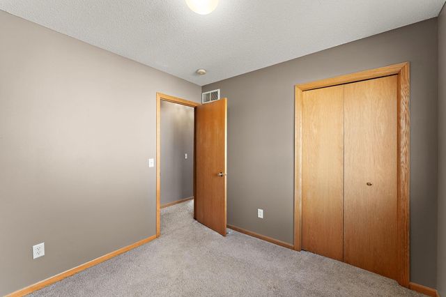 14516 Lockslie Trail, Savage, MN 55378