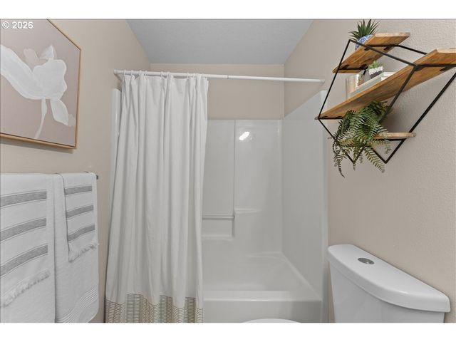 2234 Nw 168TH Pl, Beaverton, OR 97006