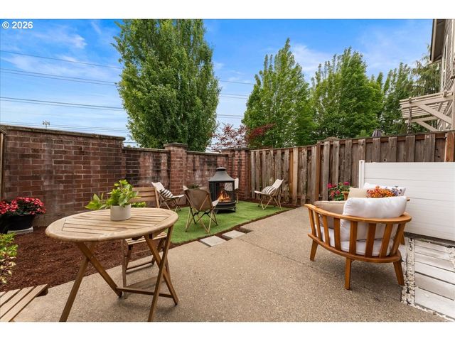 2234 Nw 168TH Pl, Beaverton, OR 97006