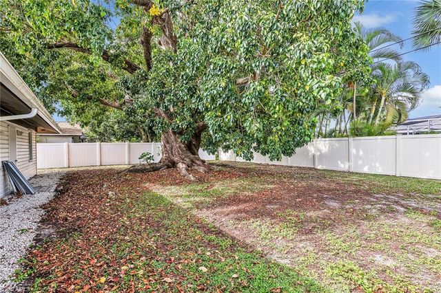 4014 4th AVE, Cape Coral, FL 33904