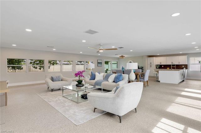 4014 4th AVE, Cape Coral, FL 33904