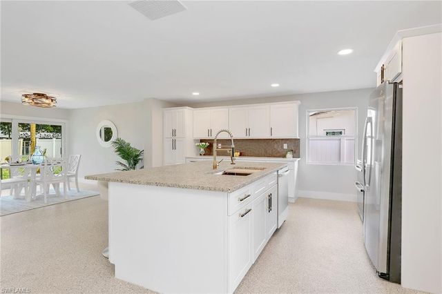 4014 4th AVE, Cape Coral, FL 33904