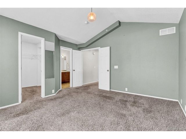 9758 Laredo St 29B, Commerce City, CO 80022