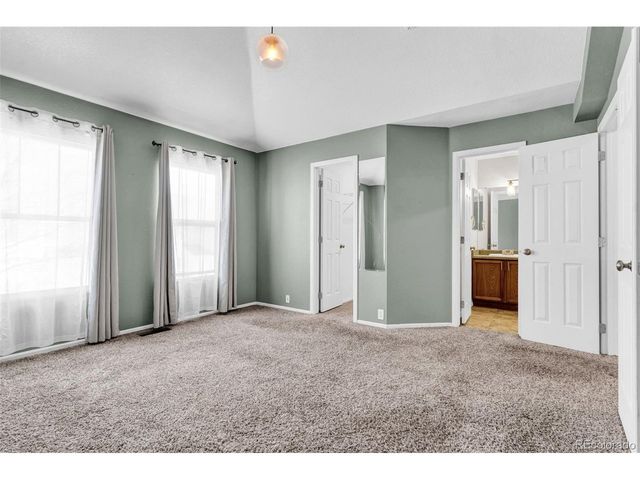 9758 Laredo St 29B, Commerce City, CO 80022