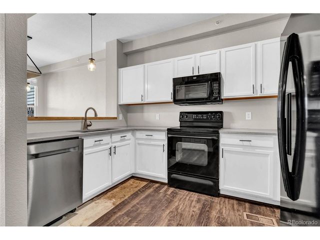 9758 Laredo St 29B, Commerce City, CO 80022