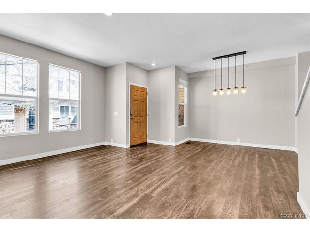 9758 Laredo St 29B, Commerce City, CO 80022