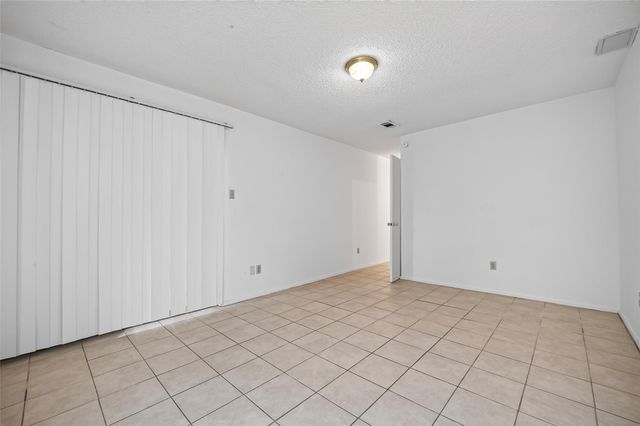 9435 Pagewood Lane, Houston, TX 77063