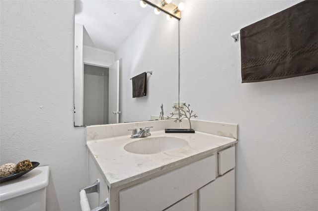 9435 Pagewood Lane, Houston, TX 77063