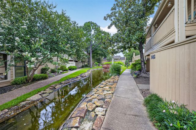 9435 Pagewood Lane, Houston, TX 77063