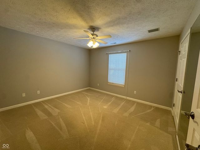 11130 Vineyard Drive, Fishers, IN 46038