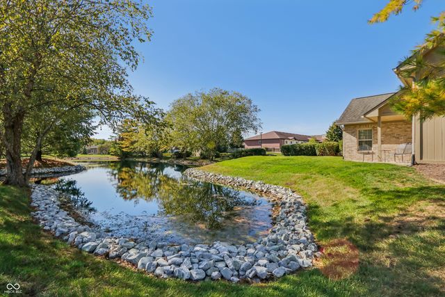 11130 Vineyard Drive, Fishers, IN 46038