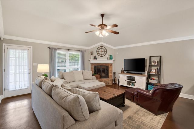 4418 Shady Elm Drive, Mansfield, TX 76063