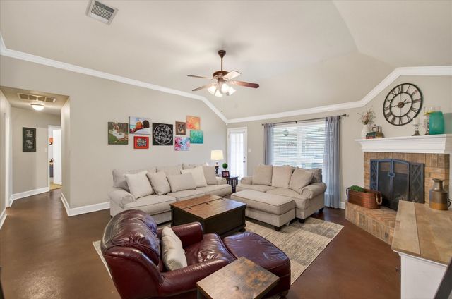 4418 Shady Elm Drive, Mansfield, TX 76063