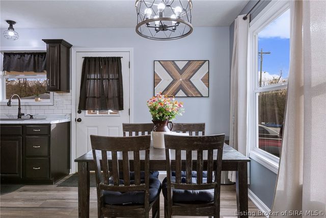 616 Castetter Road, Henryville, IN 47126