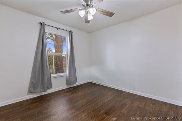 616 Castetter Road, Henryville, IN 47126