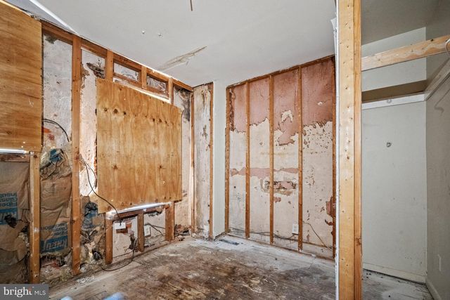 507 N GLOVER ST, Baltimore, MD 21205