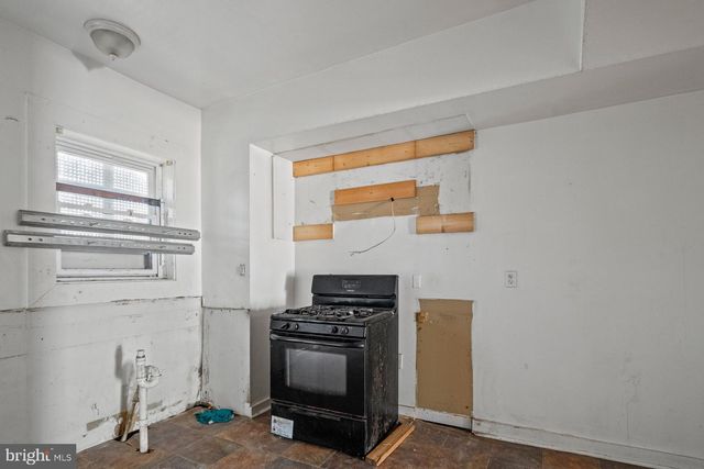 507 N GLOVER ST, Baltimore, MD 21205